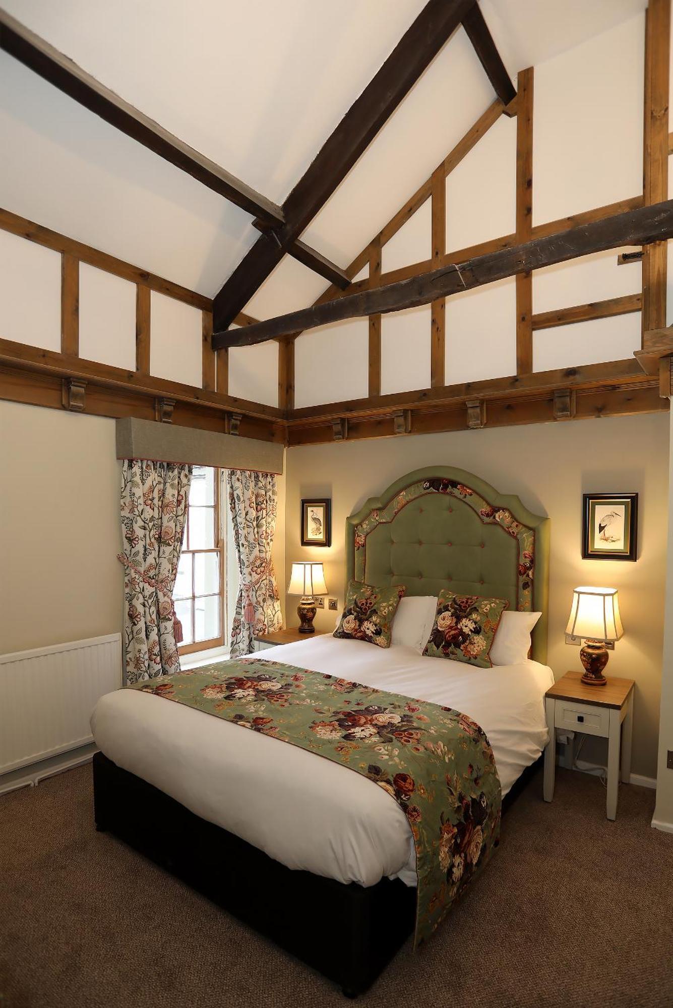 The Castle Of Brecon Hotel, Brecon, Powys Exterior photo