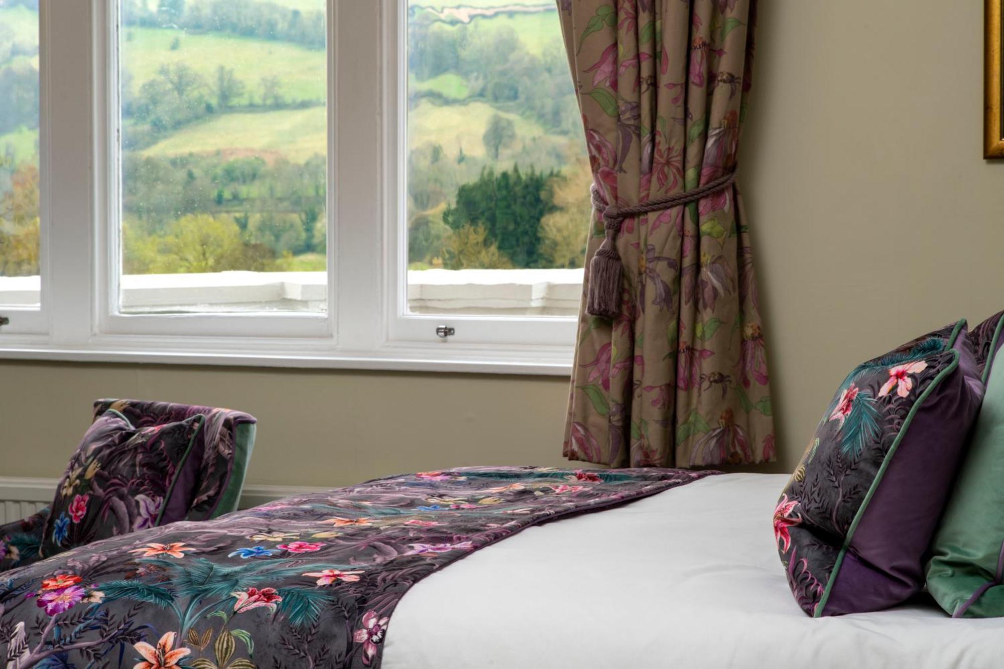 The Castle Of Brecon Hotel, Brecon, Powys Exterior photo
